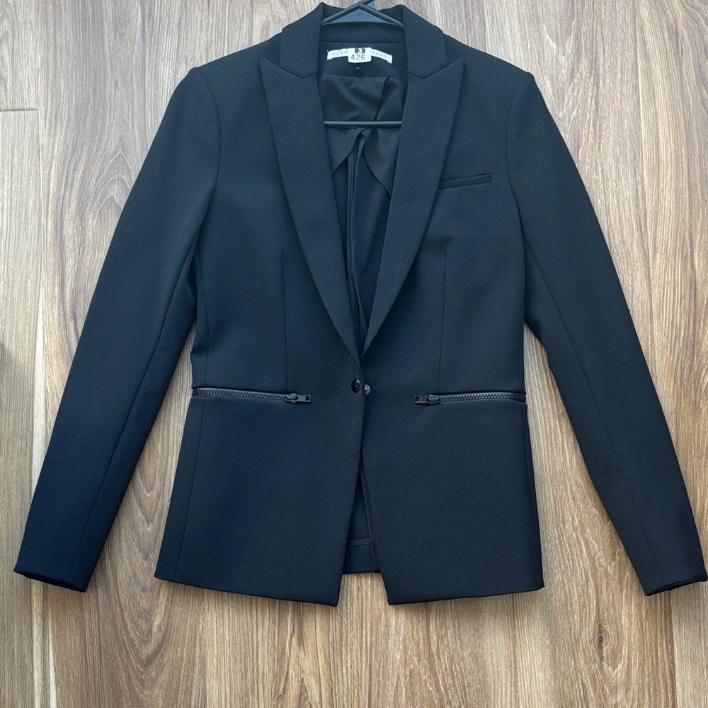 Veronica Beard Iconic Scuba Dickey Jacket